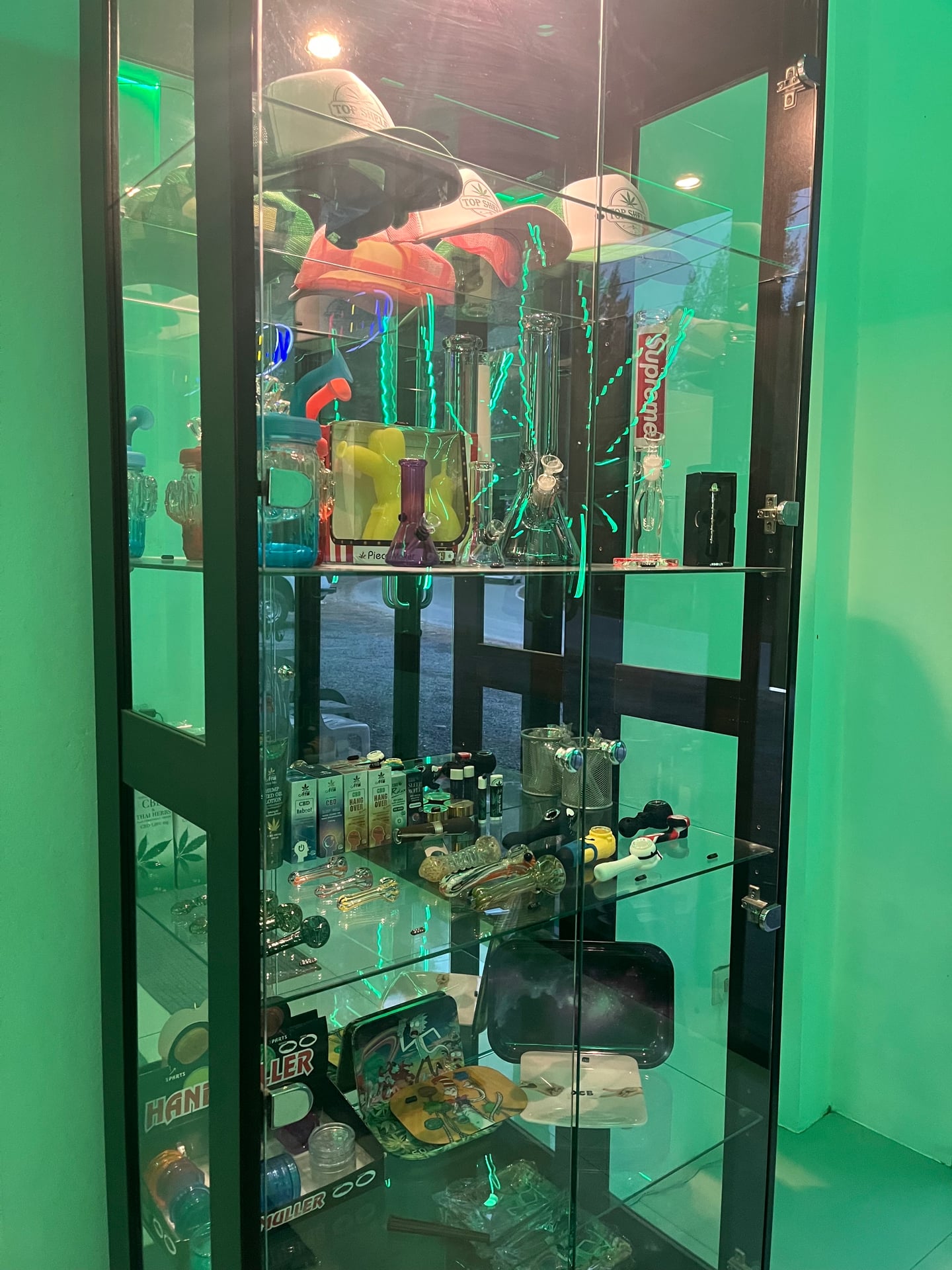 Top Shelf Cannabis