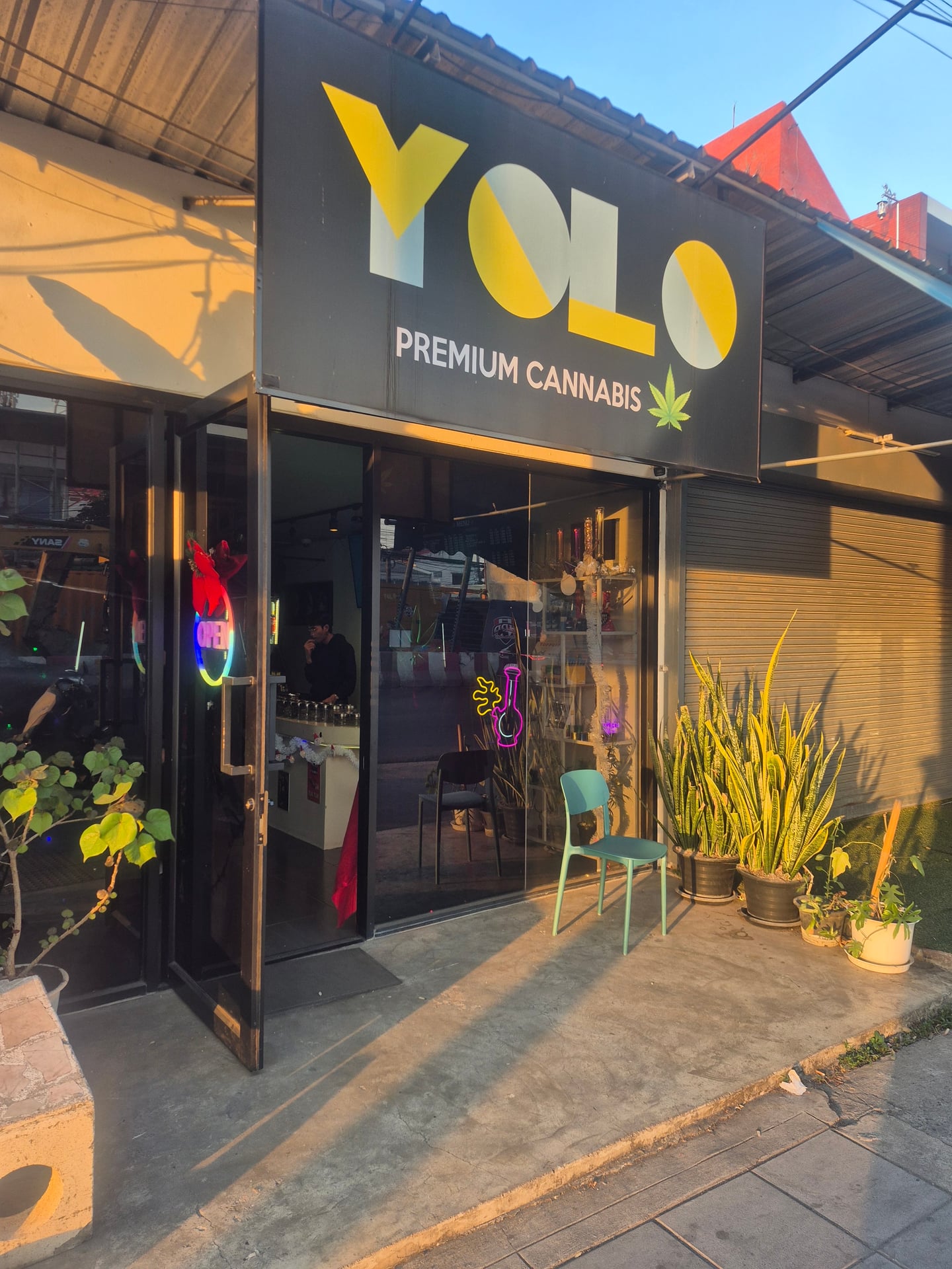 YOLO Cannabis Shop Suvarnabhumi Airport