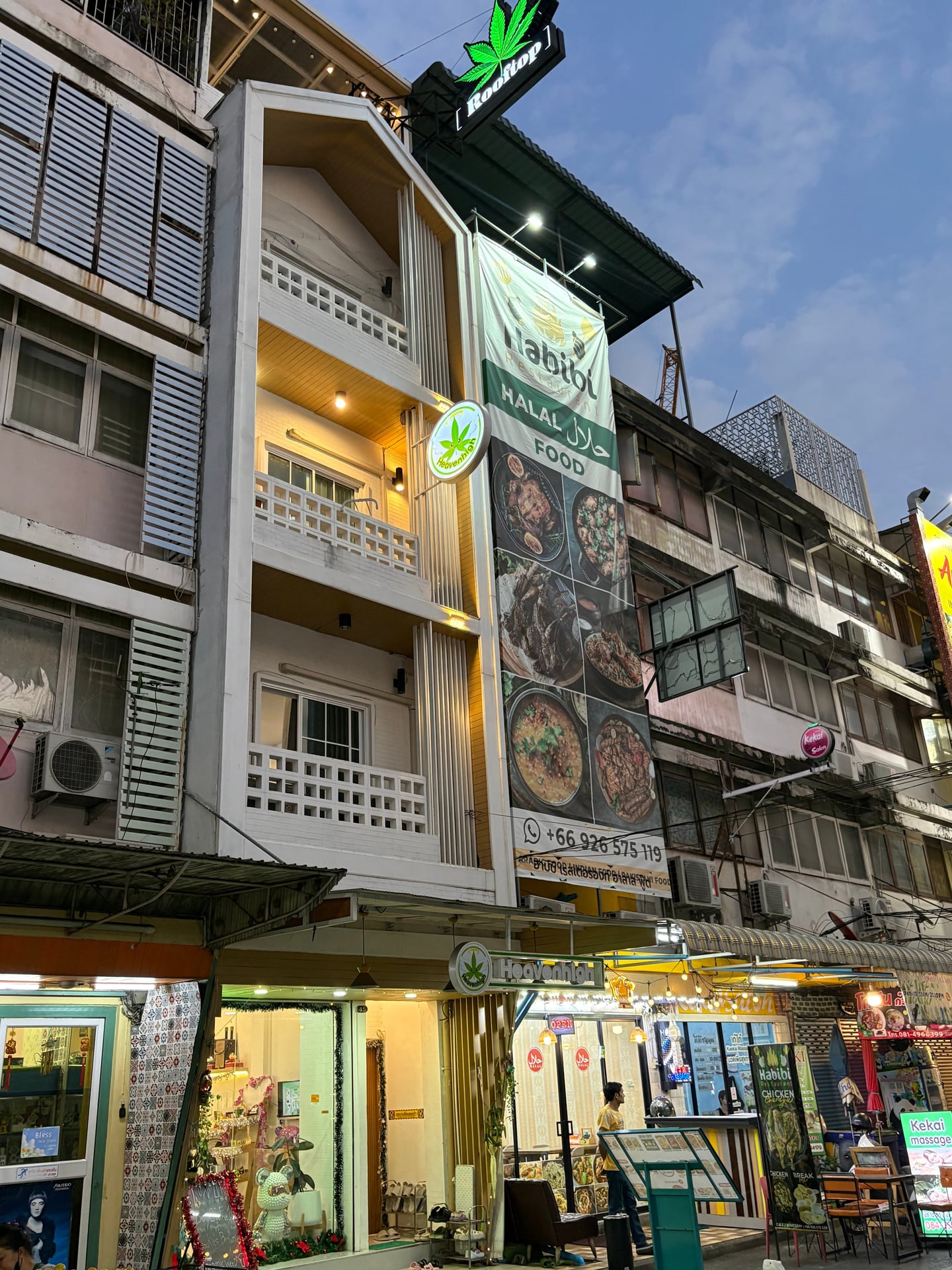 420Kings Cannabis Dispensary Weed Shop Bangkok