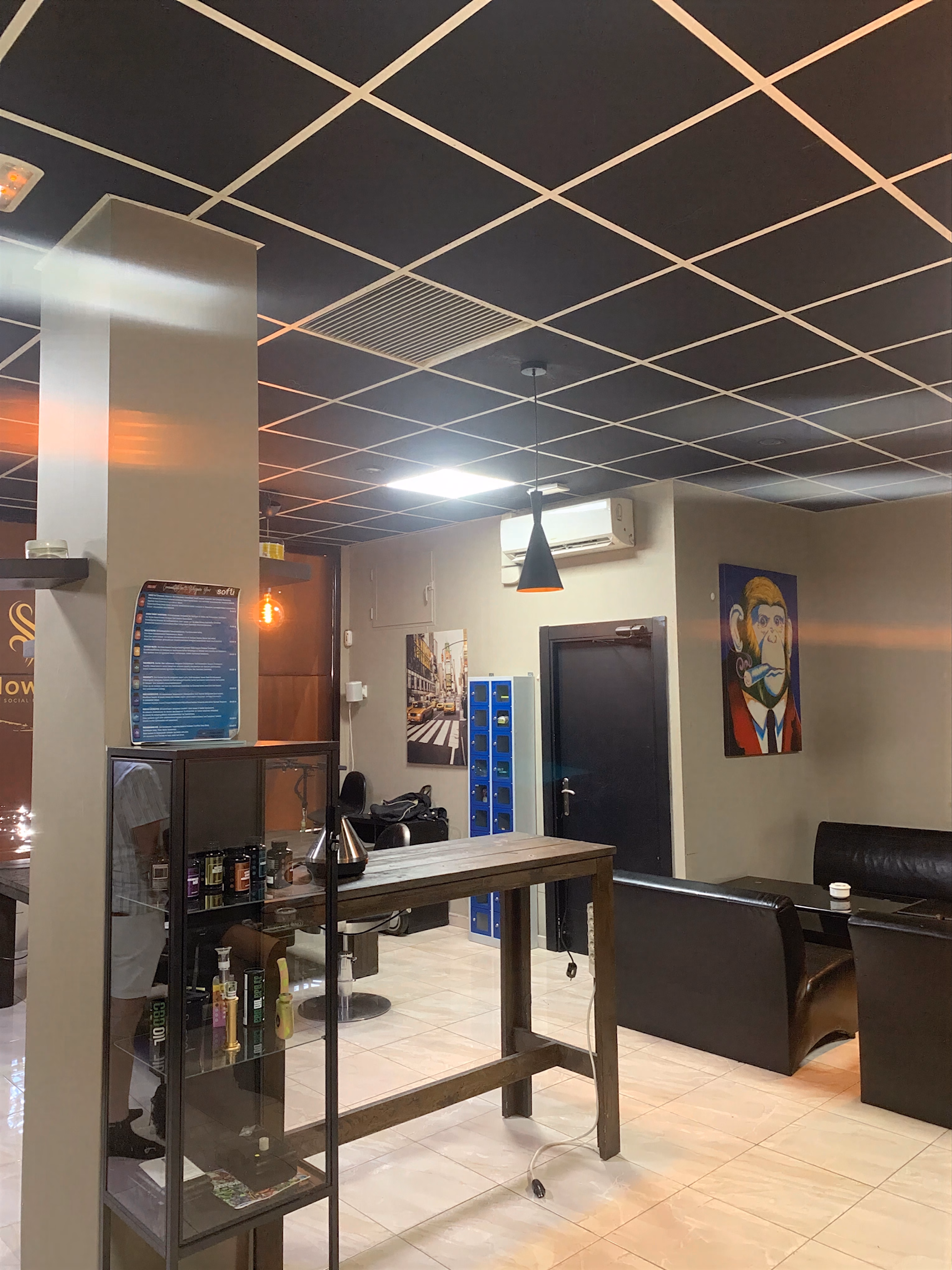 HowHi Social Club