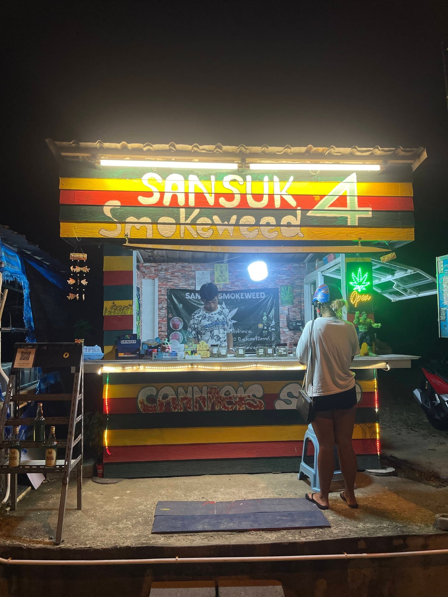 Sansuk Smokeweed Kata4