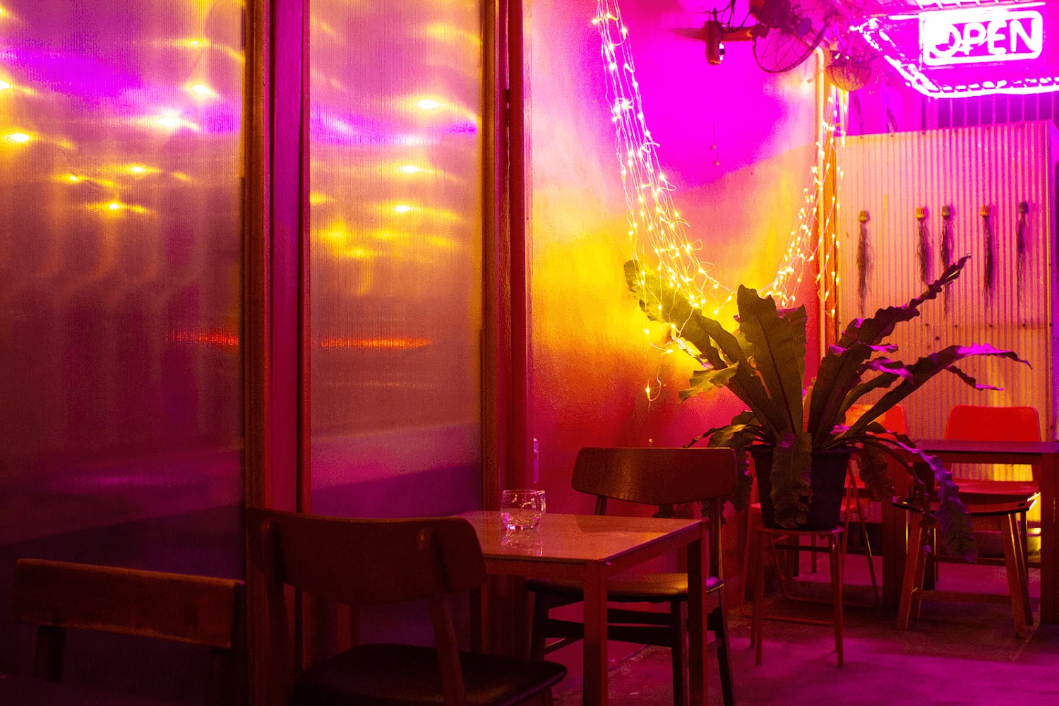 Stash Cannabis Rooftop Bar & Lounge - Weed, Kratom & Cocktails