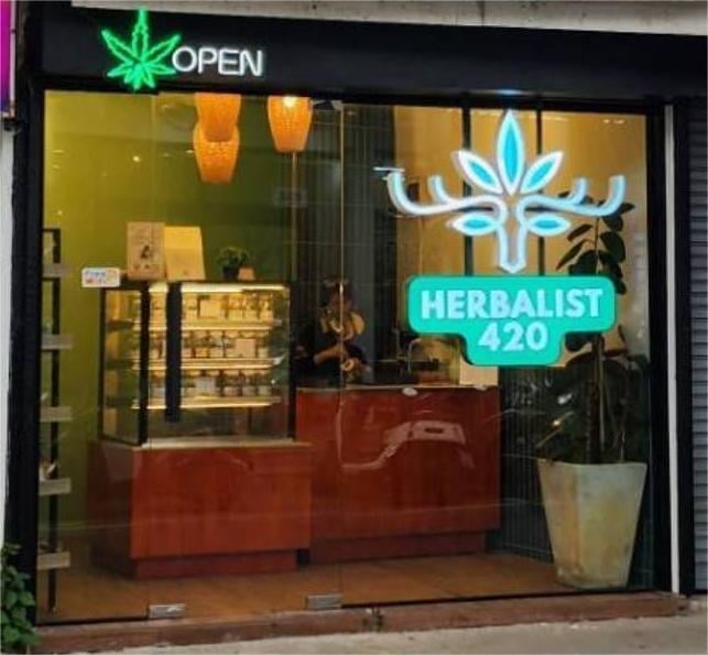 Herbalist 420 Kata
