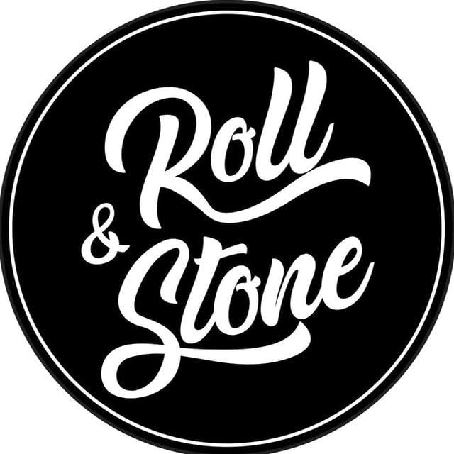 Phuket में कैनबिस सोशल क्लब Roll And Stone लोगो