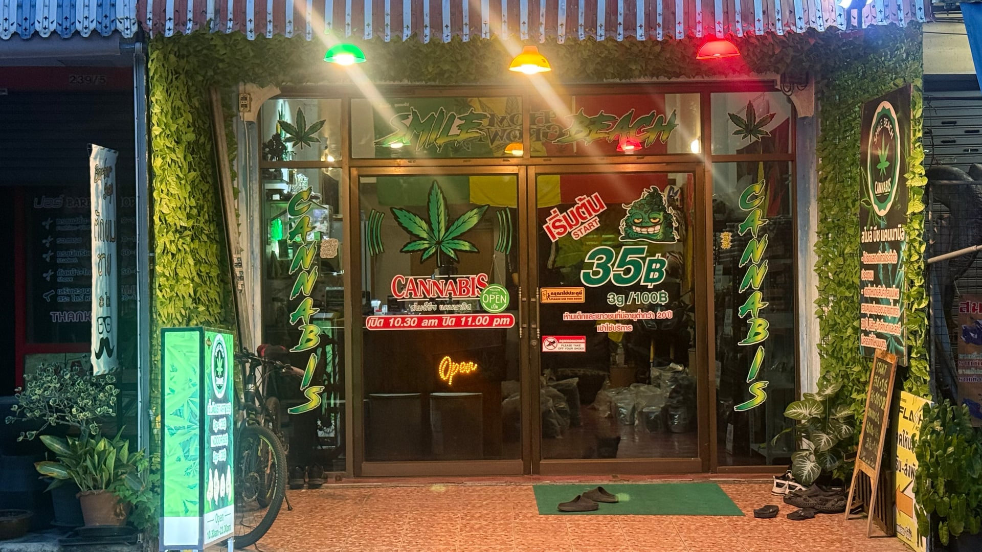 Cannabis Smile Beach