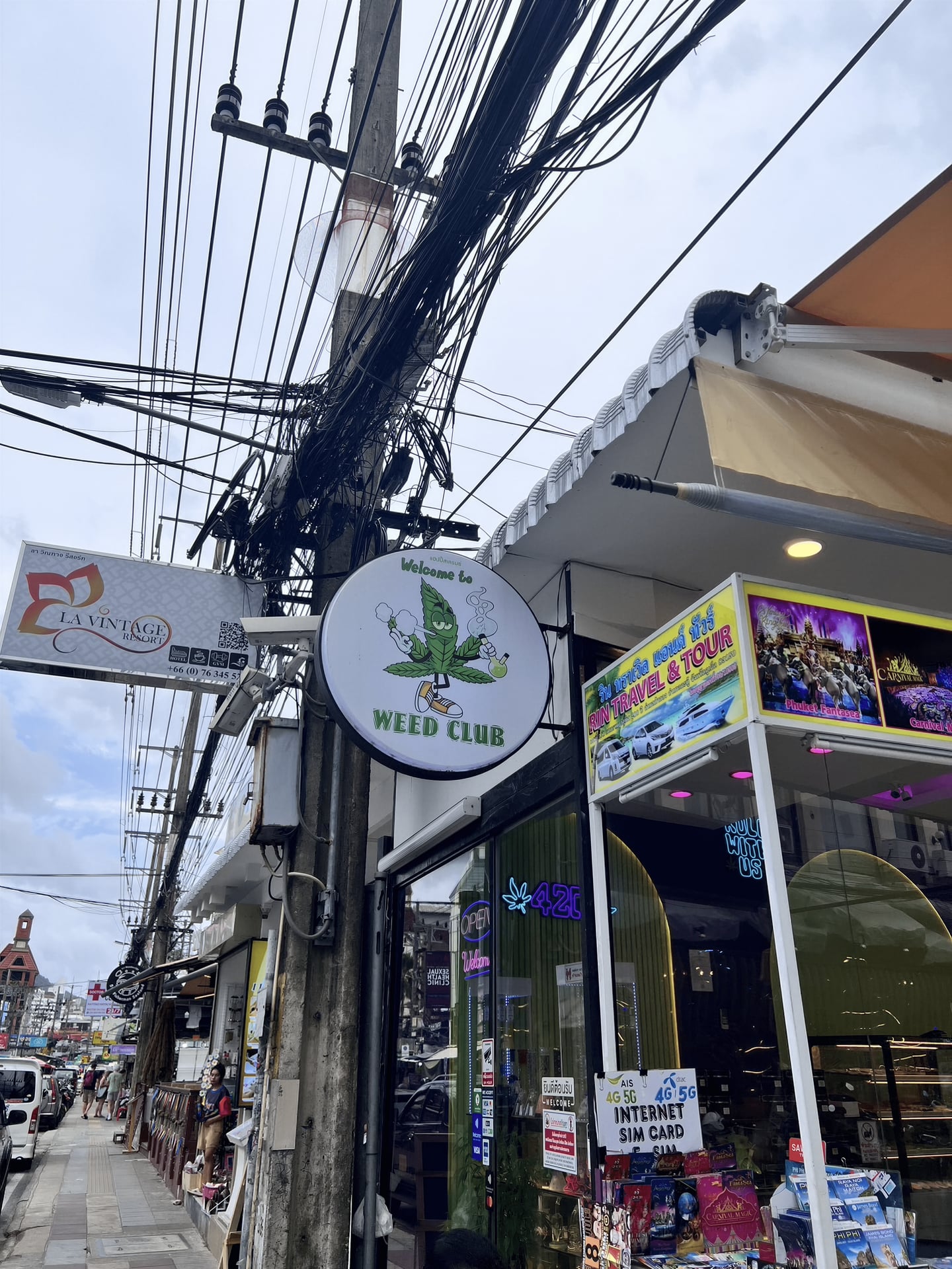 Weed Club Tiger