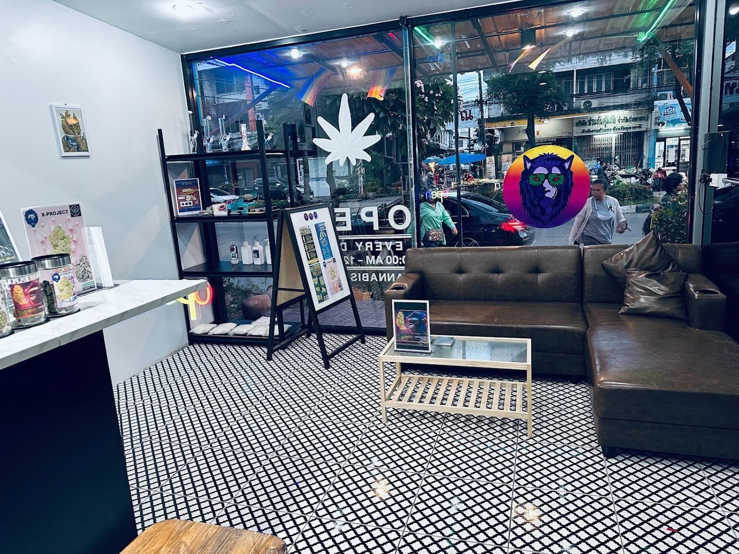 Stoned Weed Cannabis Udon Thani