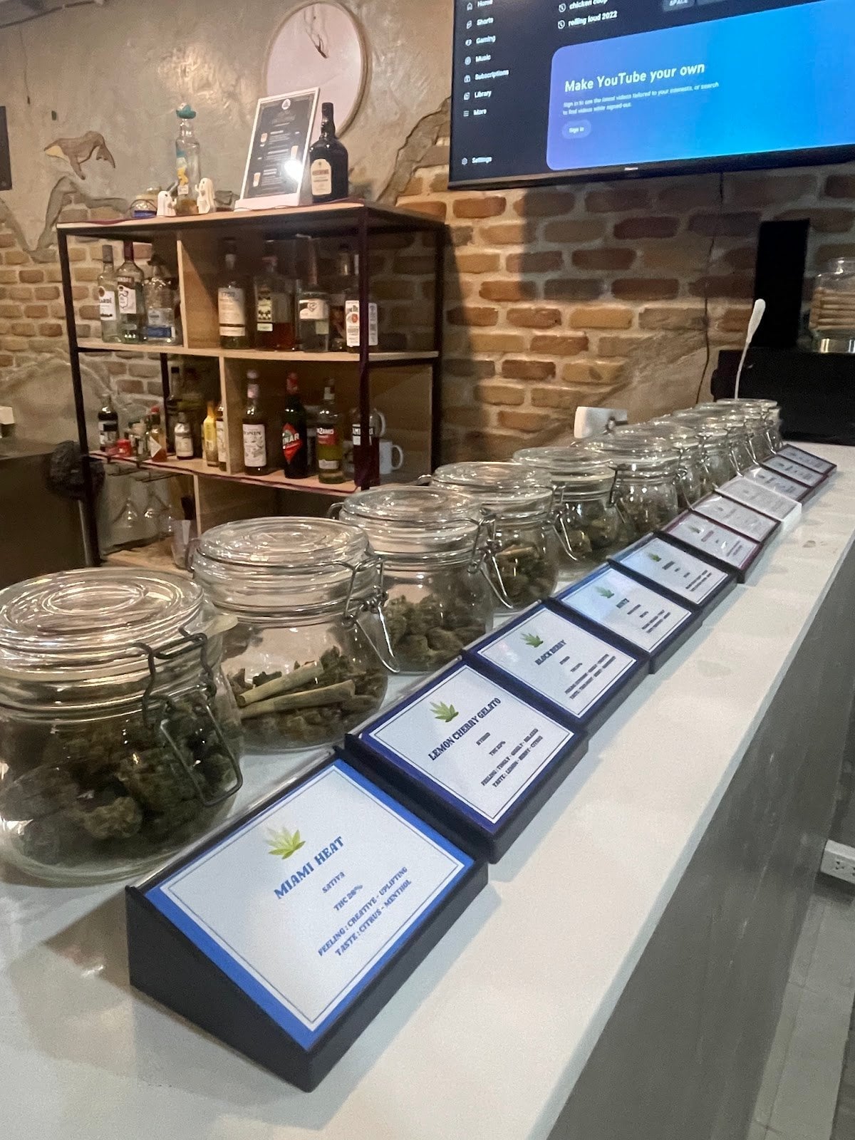 Highfly Cannabis & Drinks