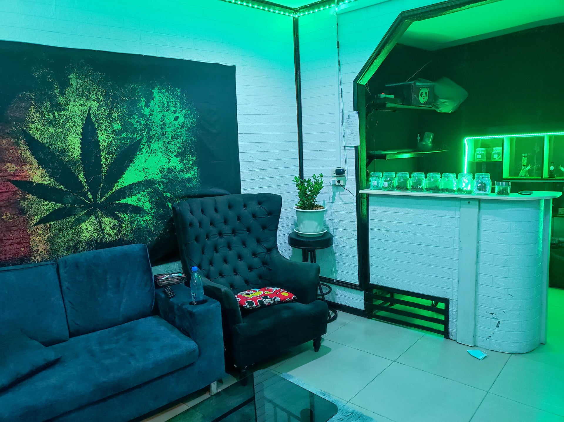 Ruttigan Weed CNX
