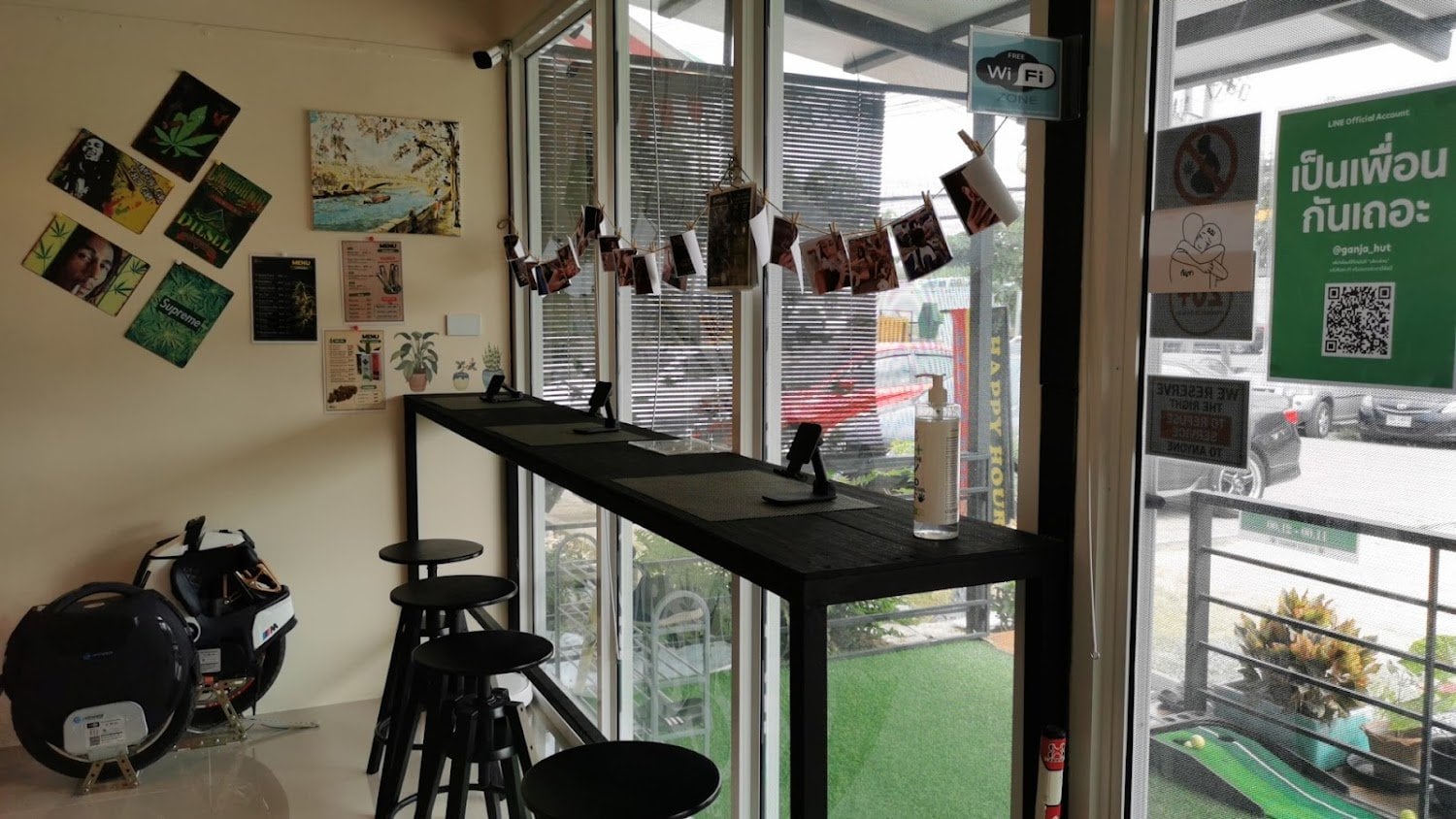 Ganja Hut