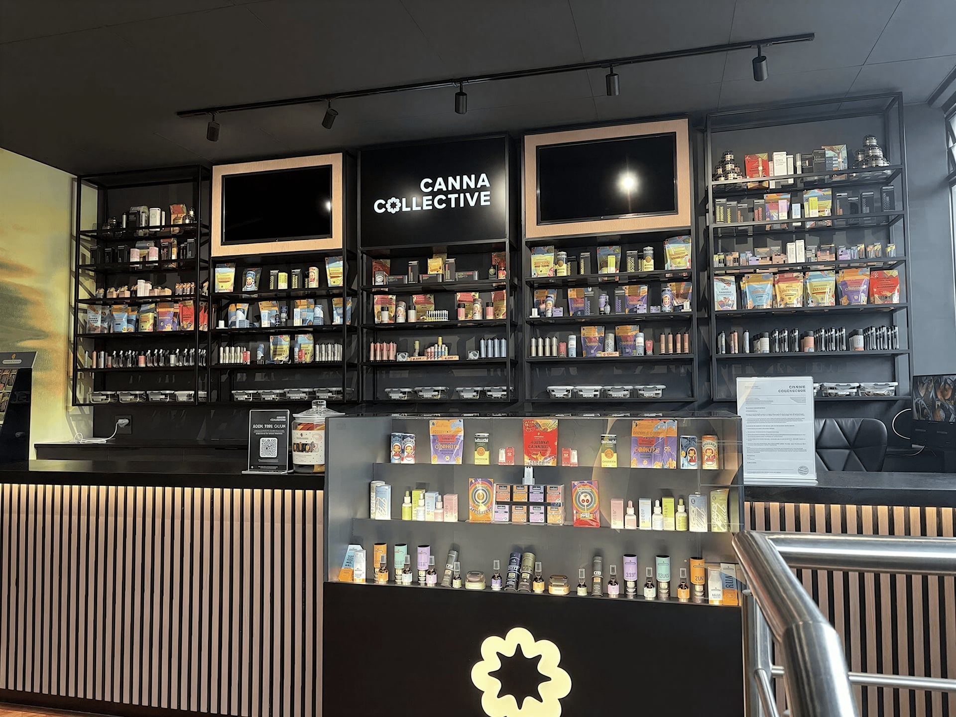 Canna Collective Lounge Oaklands