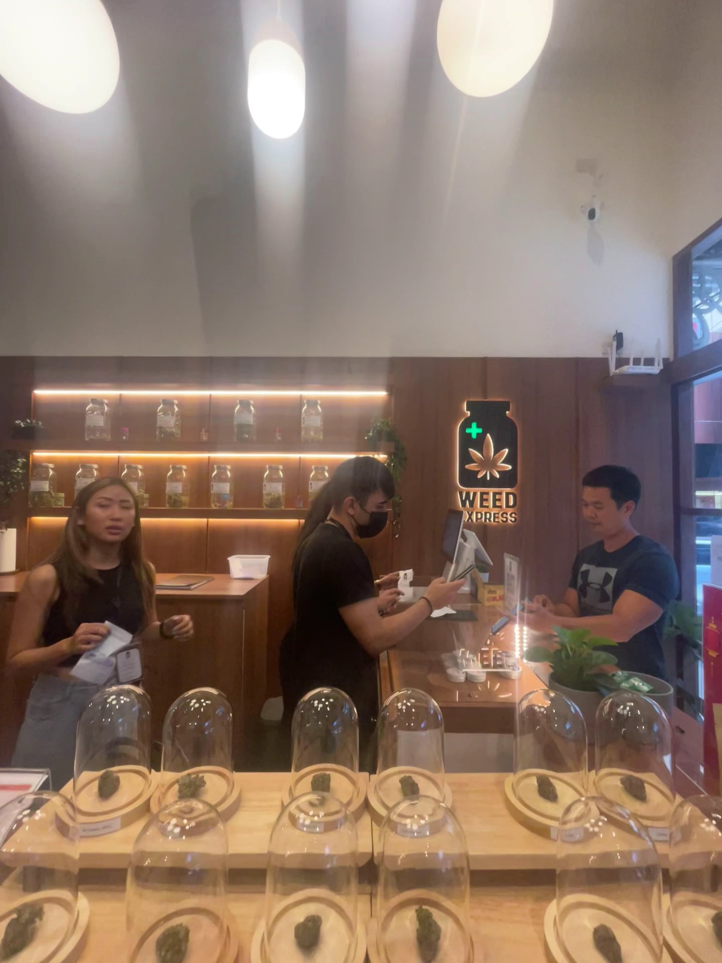 WEED Express Phloen Chit