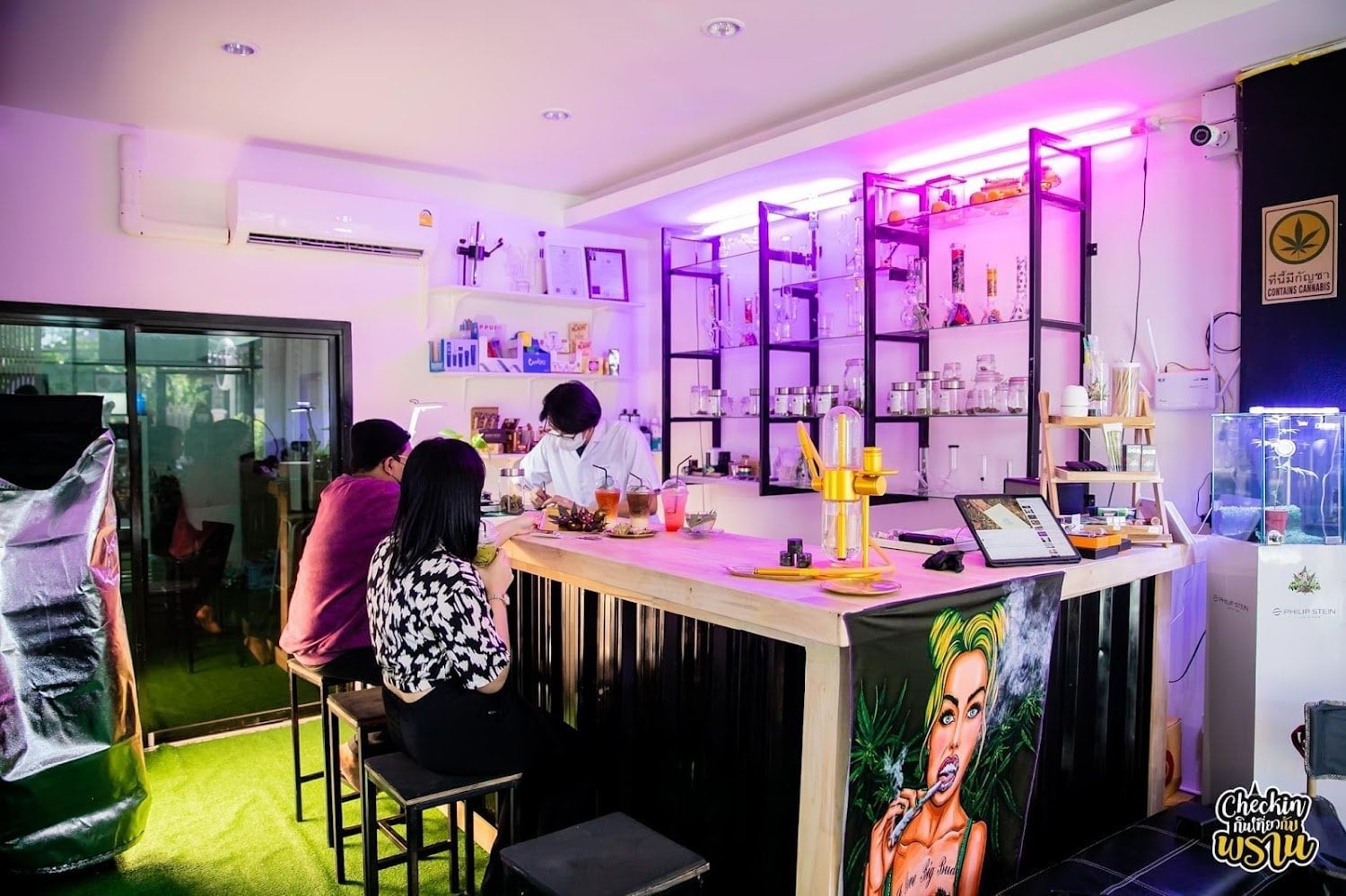 Harlem420cafe'