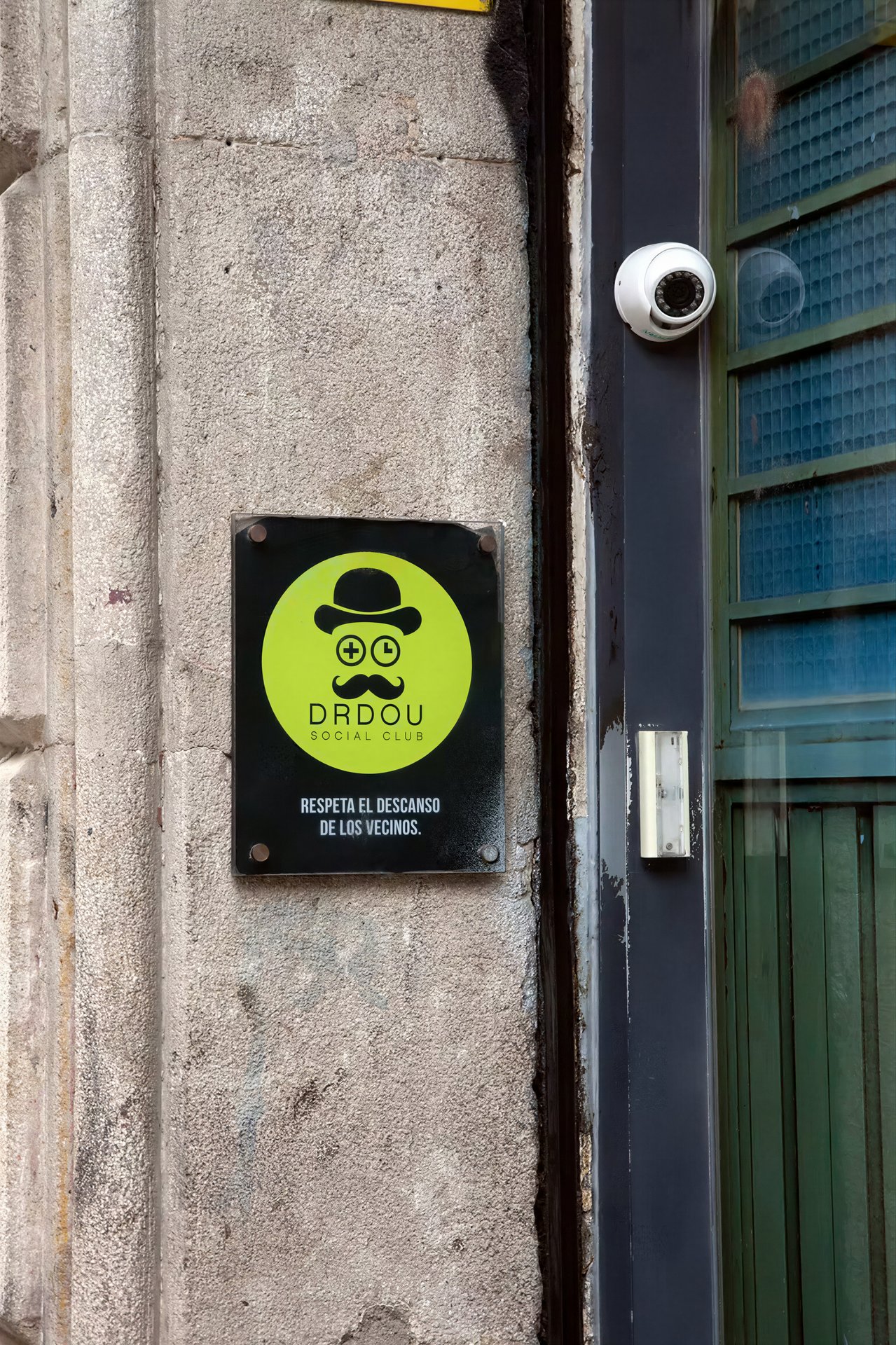 Dr. Dou Social Club