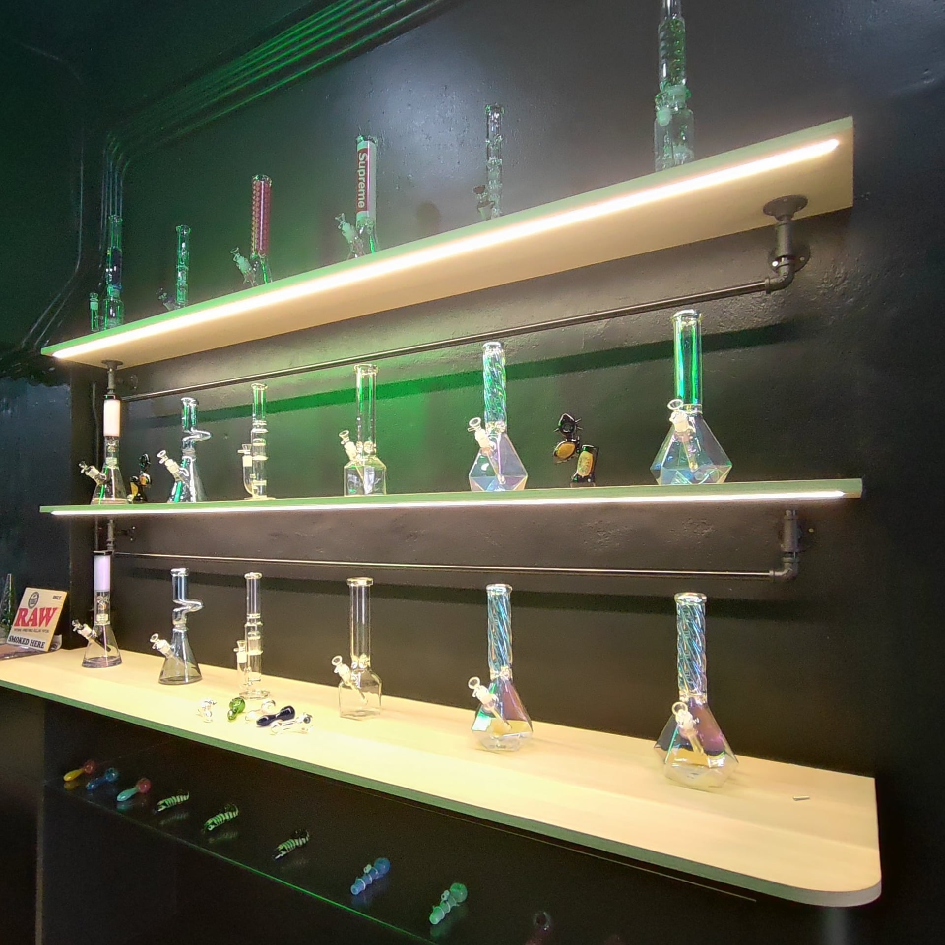 Stonersclub weed dispensary
