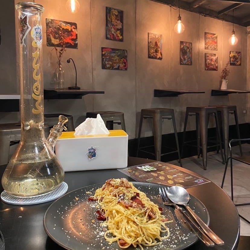 Stonersclub X Qaromashop Dispensary Weed Vaporizers