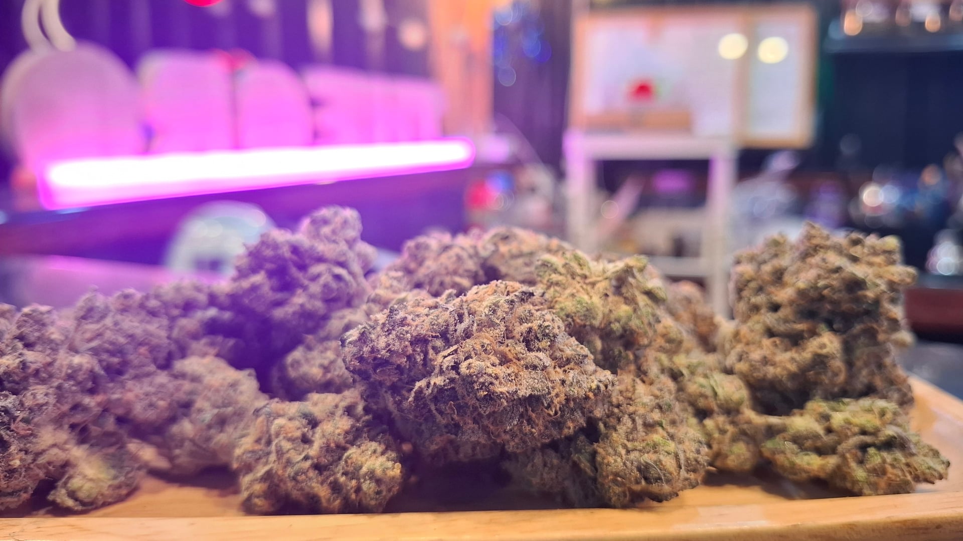 Weed The Grove Patong