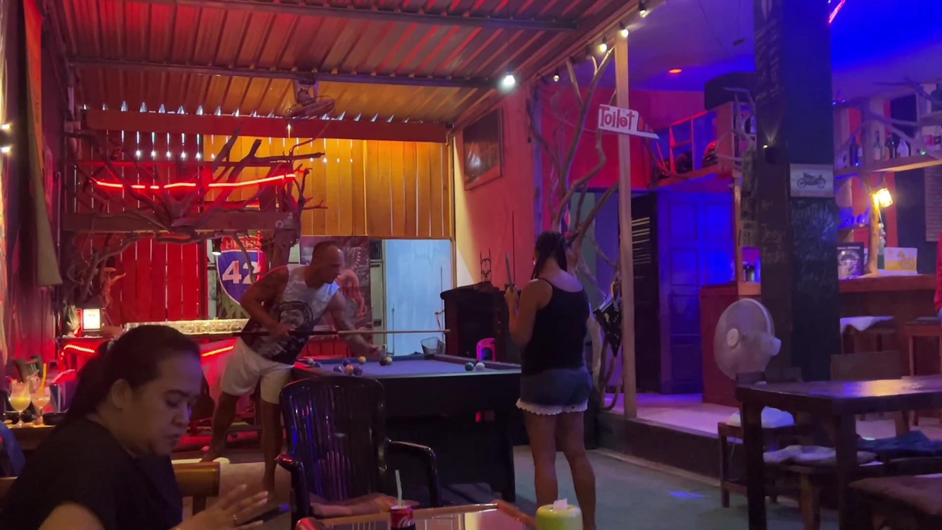 Thai Bar & Weed Shop Khao Lak