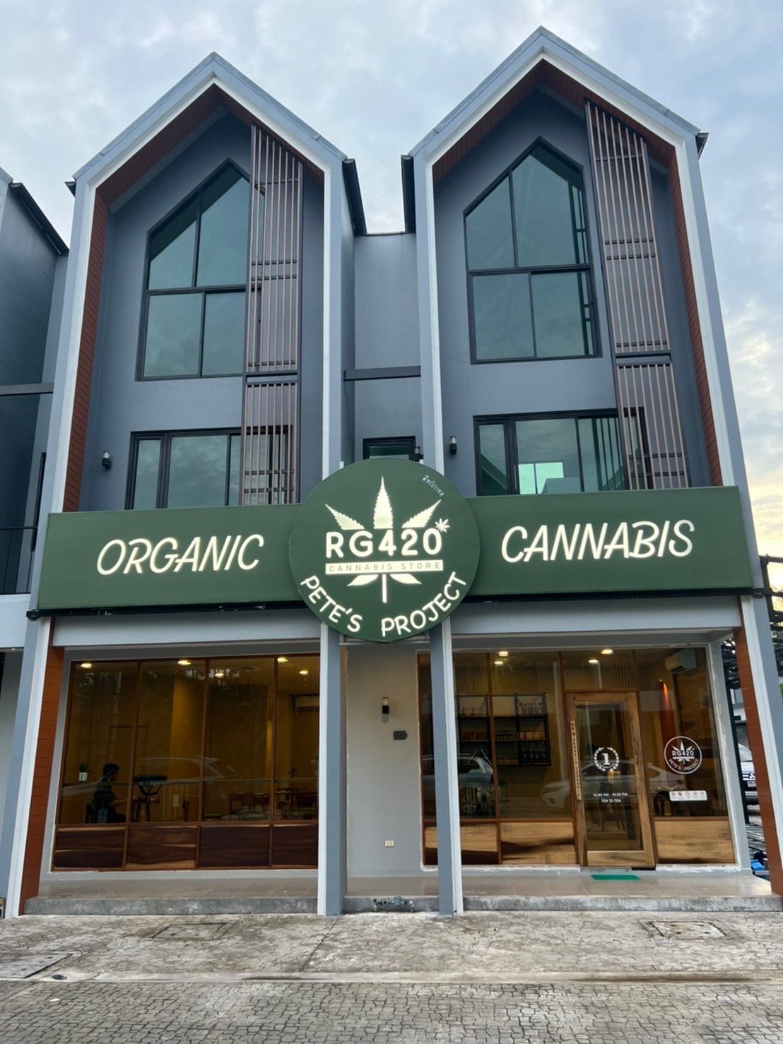 RG420 X Pete Cannabis Store Aonang, Krabi