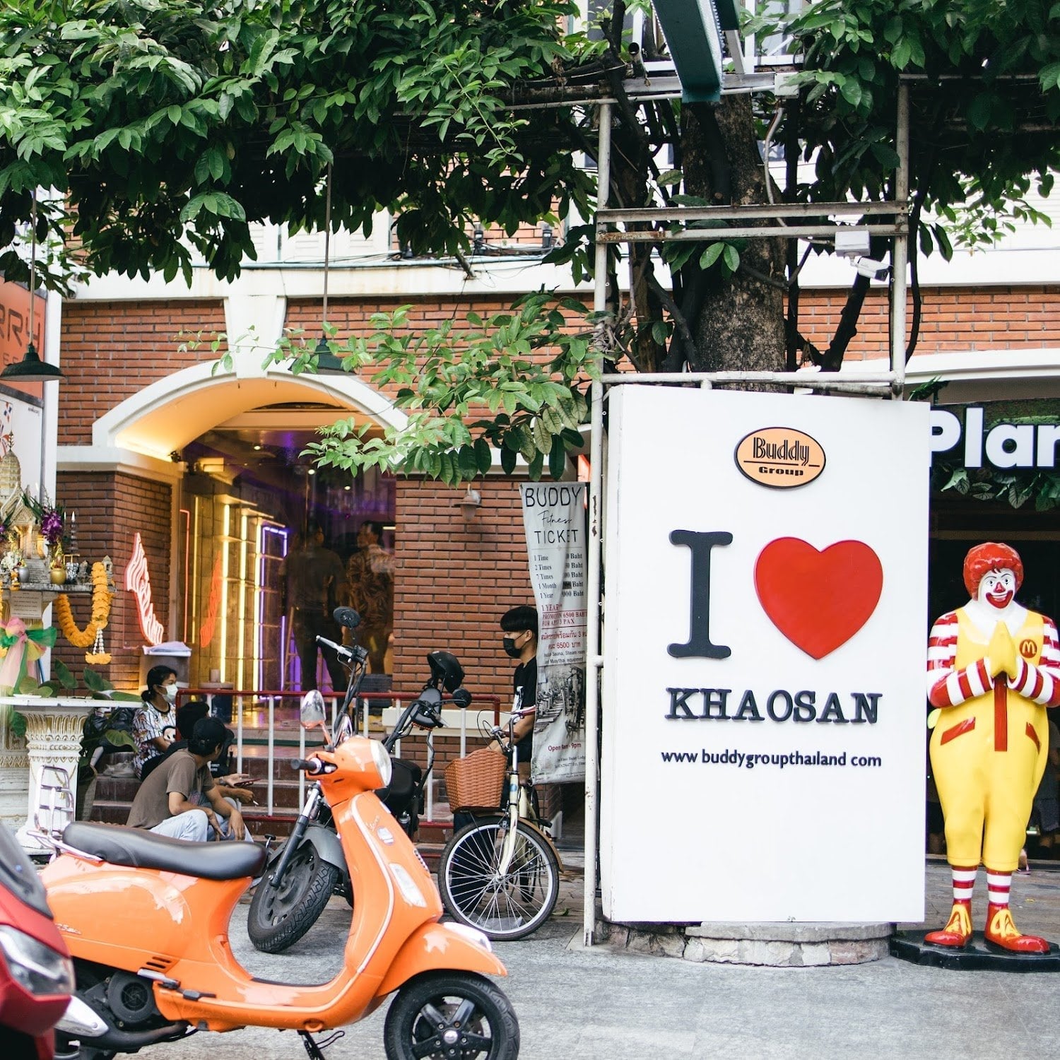 Highland Khaosan