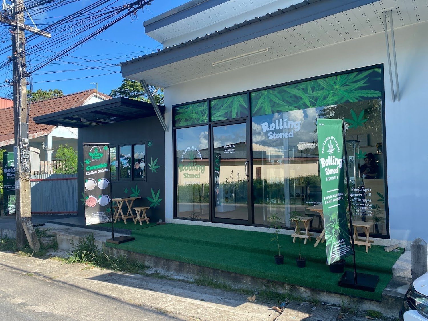 Mama's Grocer Premium Wines, Food & Others