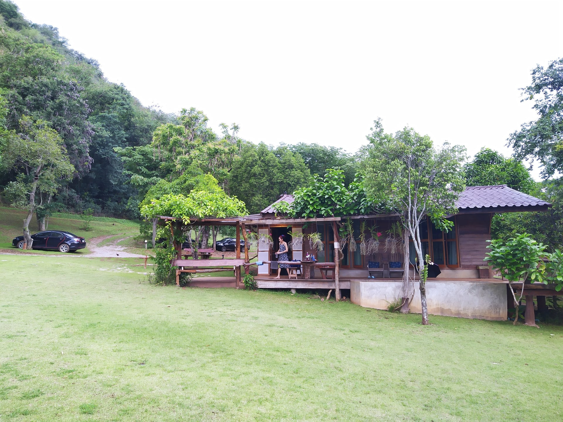 Slow Life Cannabis And Herb Farm