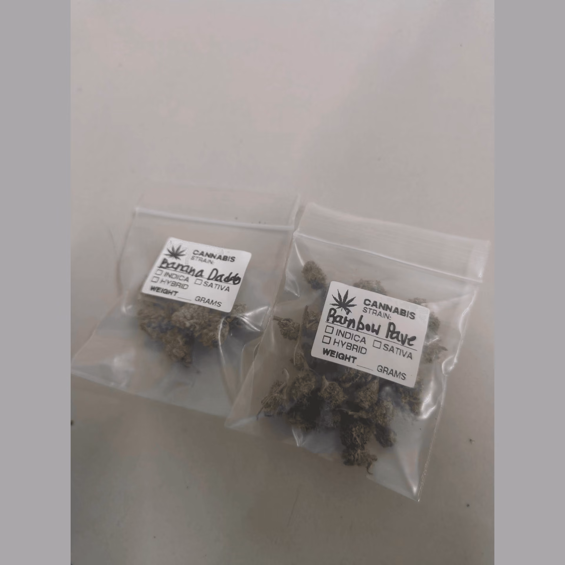 Cannabis Social Club Home Weeds en Nakhon Ratchasima logo
