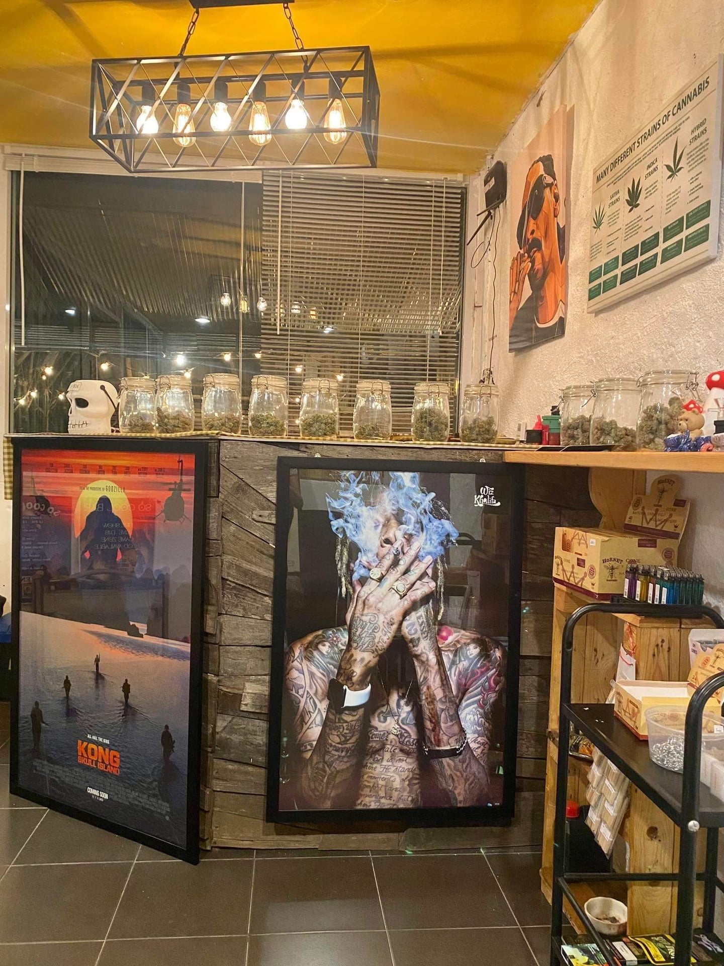 Weed Barn