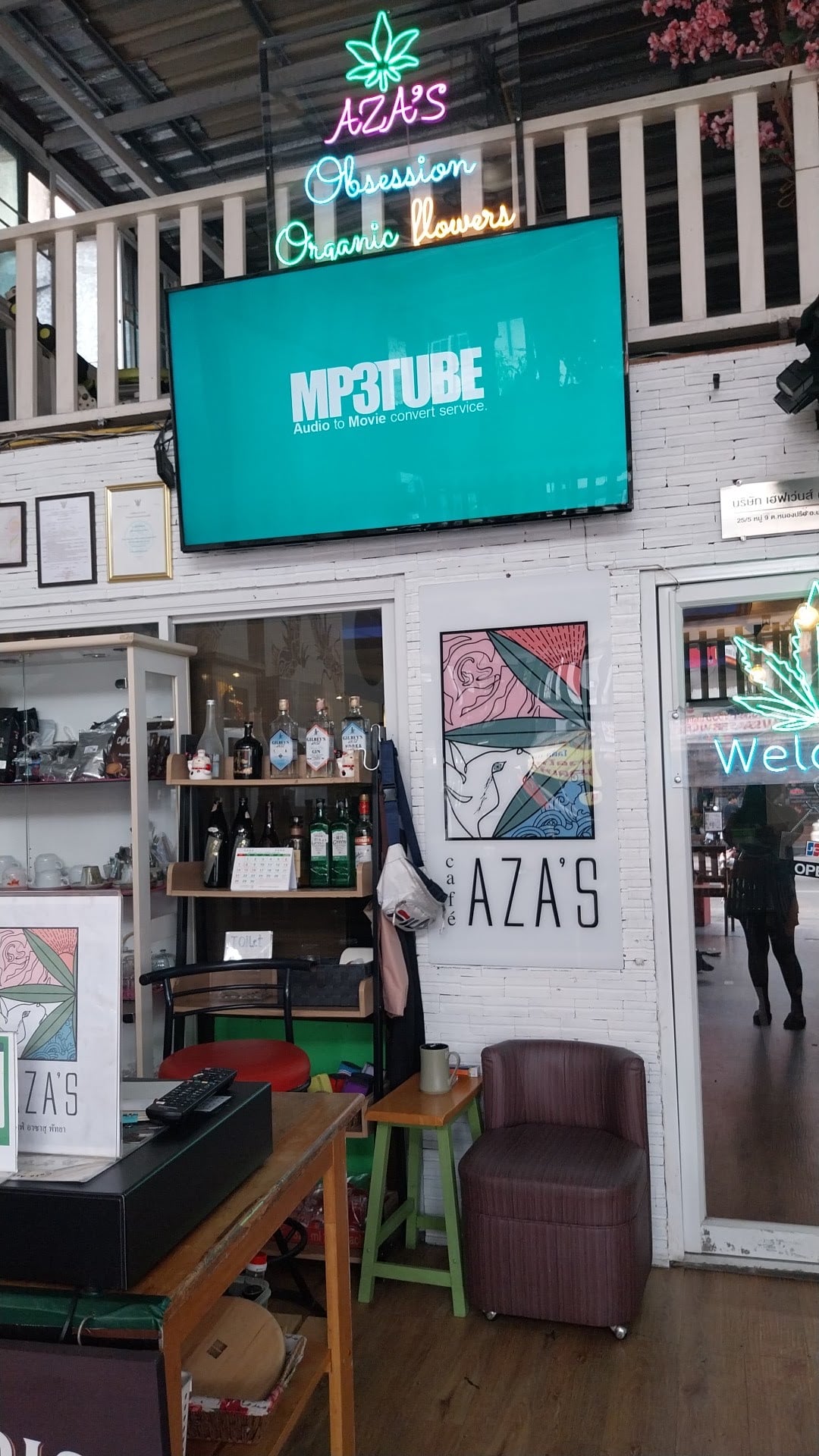 Café AZA'S