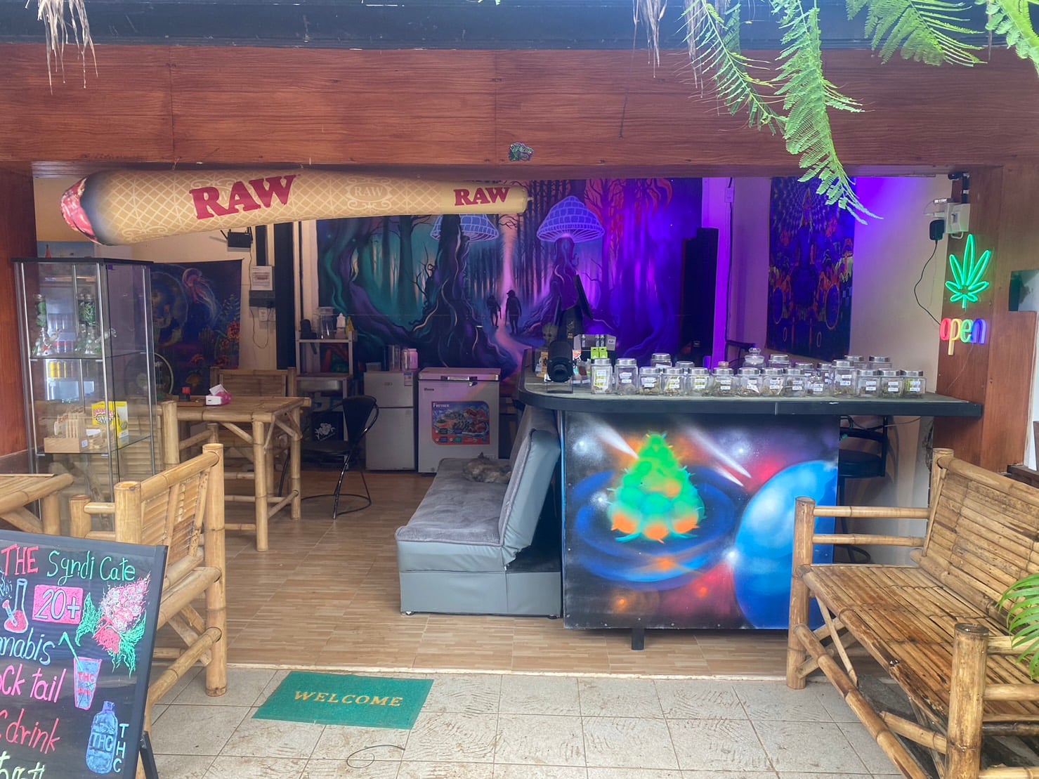 The Syndicate Bud - Railay Beach