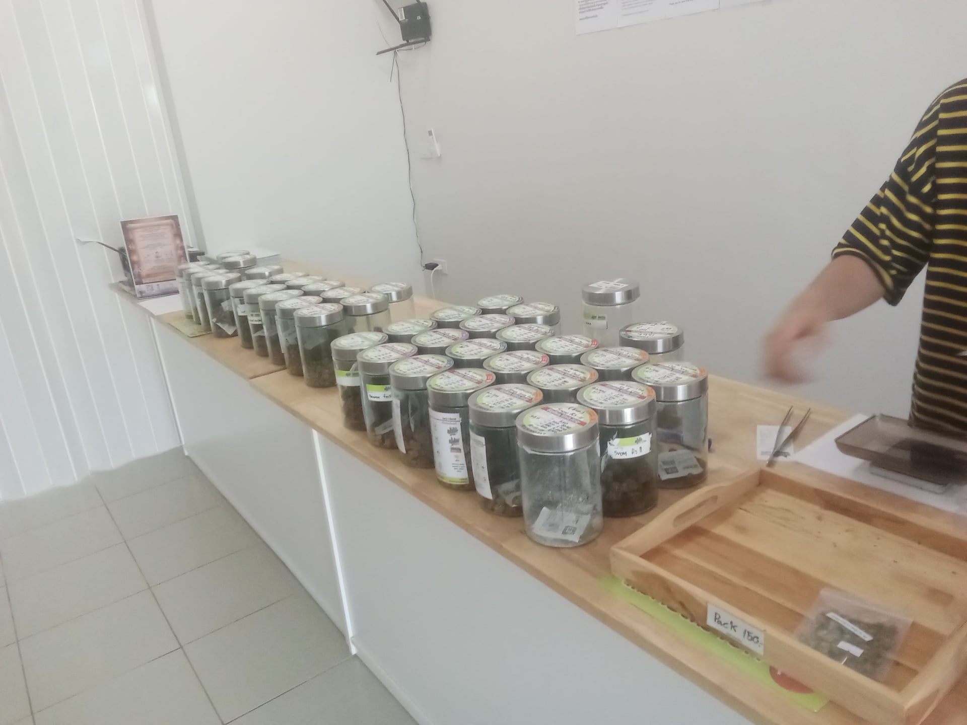 Weed Kingdom