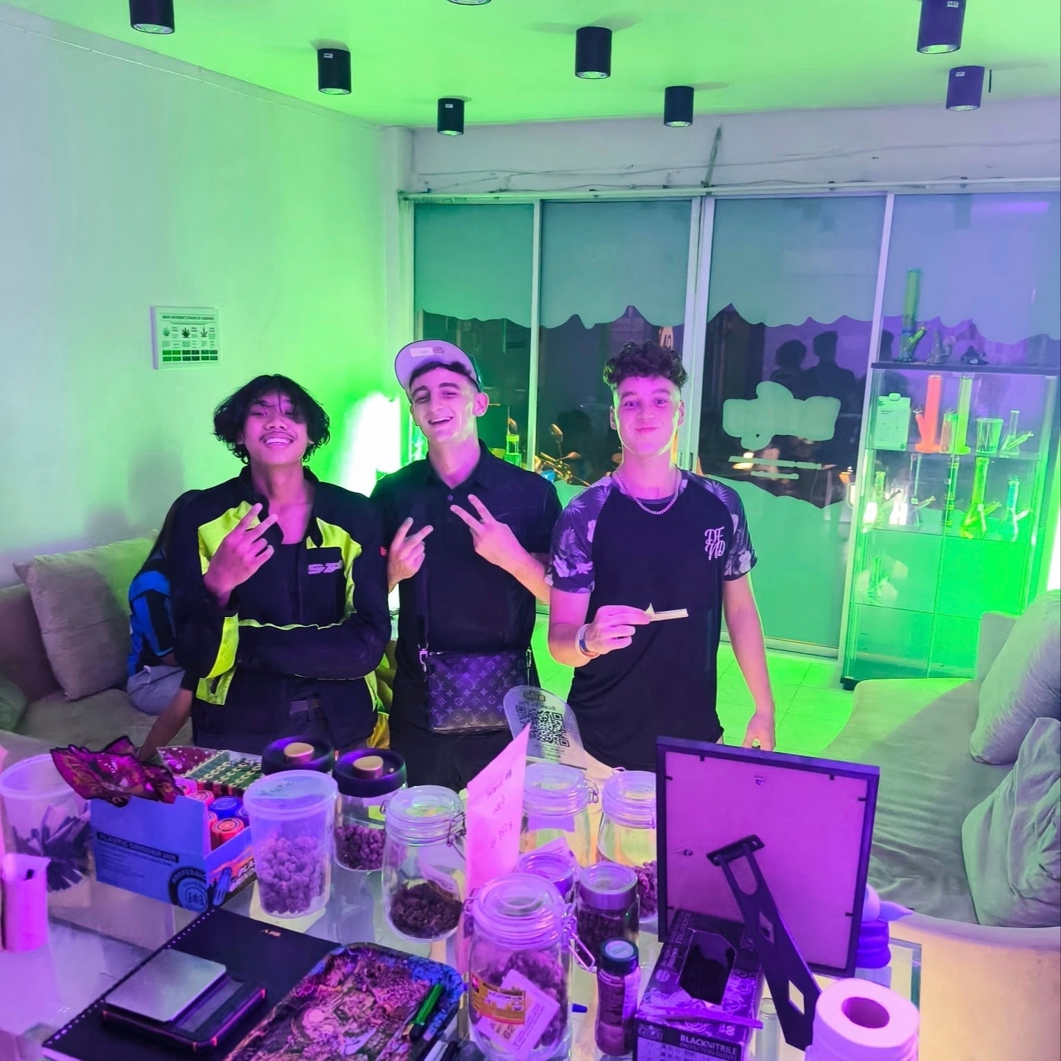 B High Cannabis Pattaya Weed