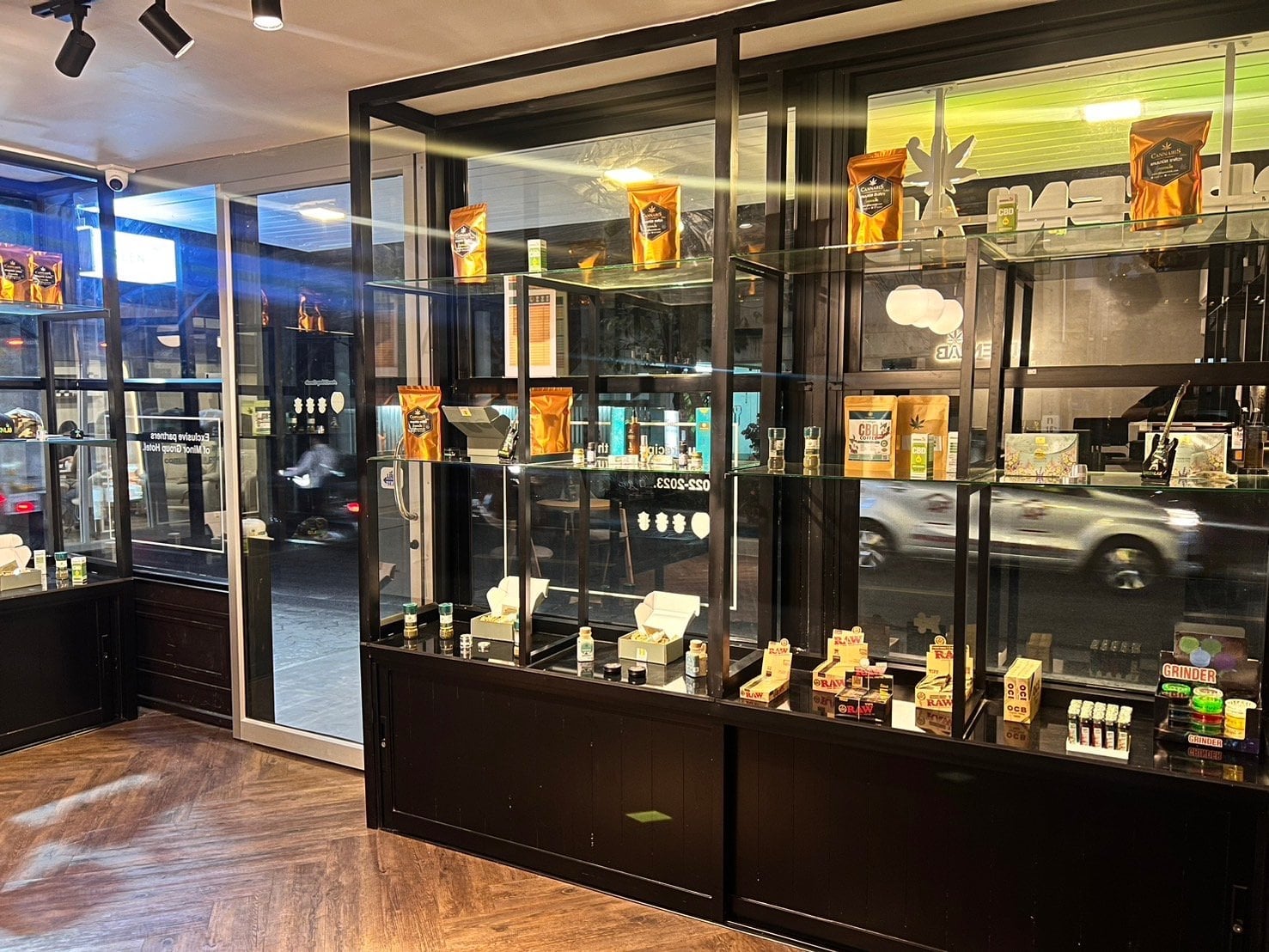 Green Lab Thonglor