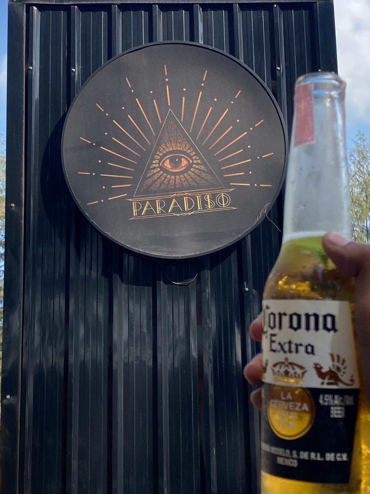 Paradiso Bangtao Beer & Bong