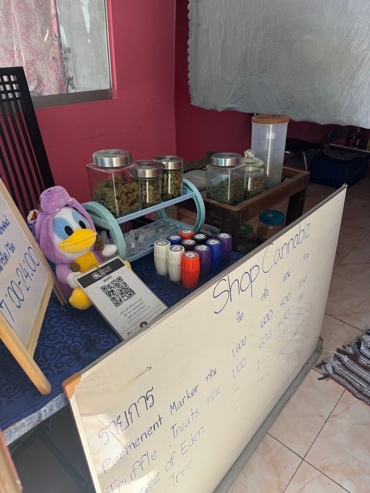 Shop Cannabiz
