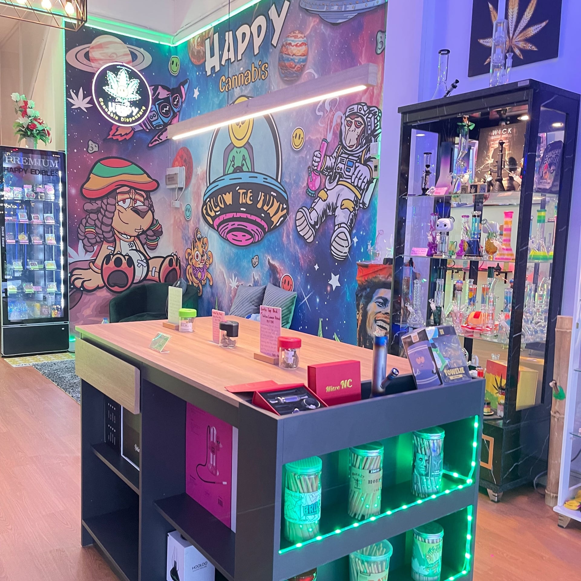 Happy Cannabis