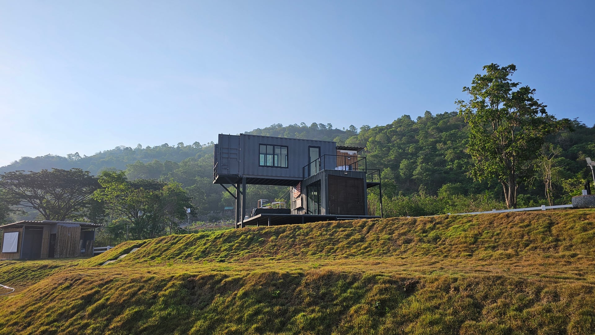 GT's Stoner Cave Khaoyai