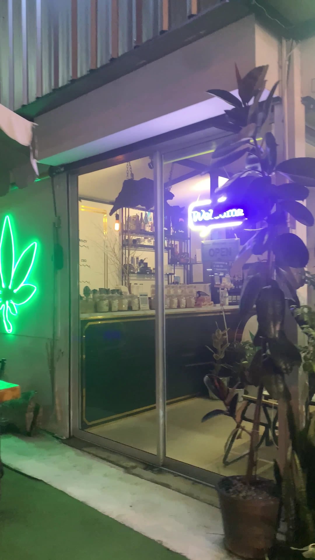 Yimwhan OG Cannabis