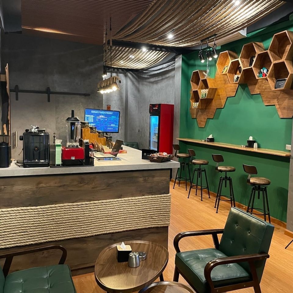 Hempmade - Cannabis Store & Chillin Hub Weed Dispensary & Lounge