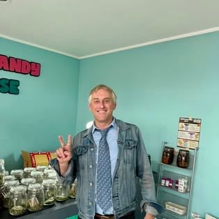 Bud Candy House