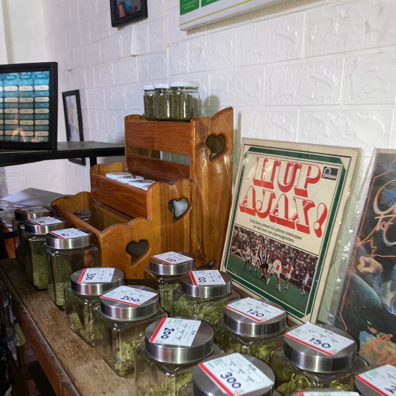 Weed Shops Green Crack - Cannabis Dispensary Marijuana