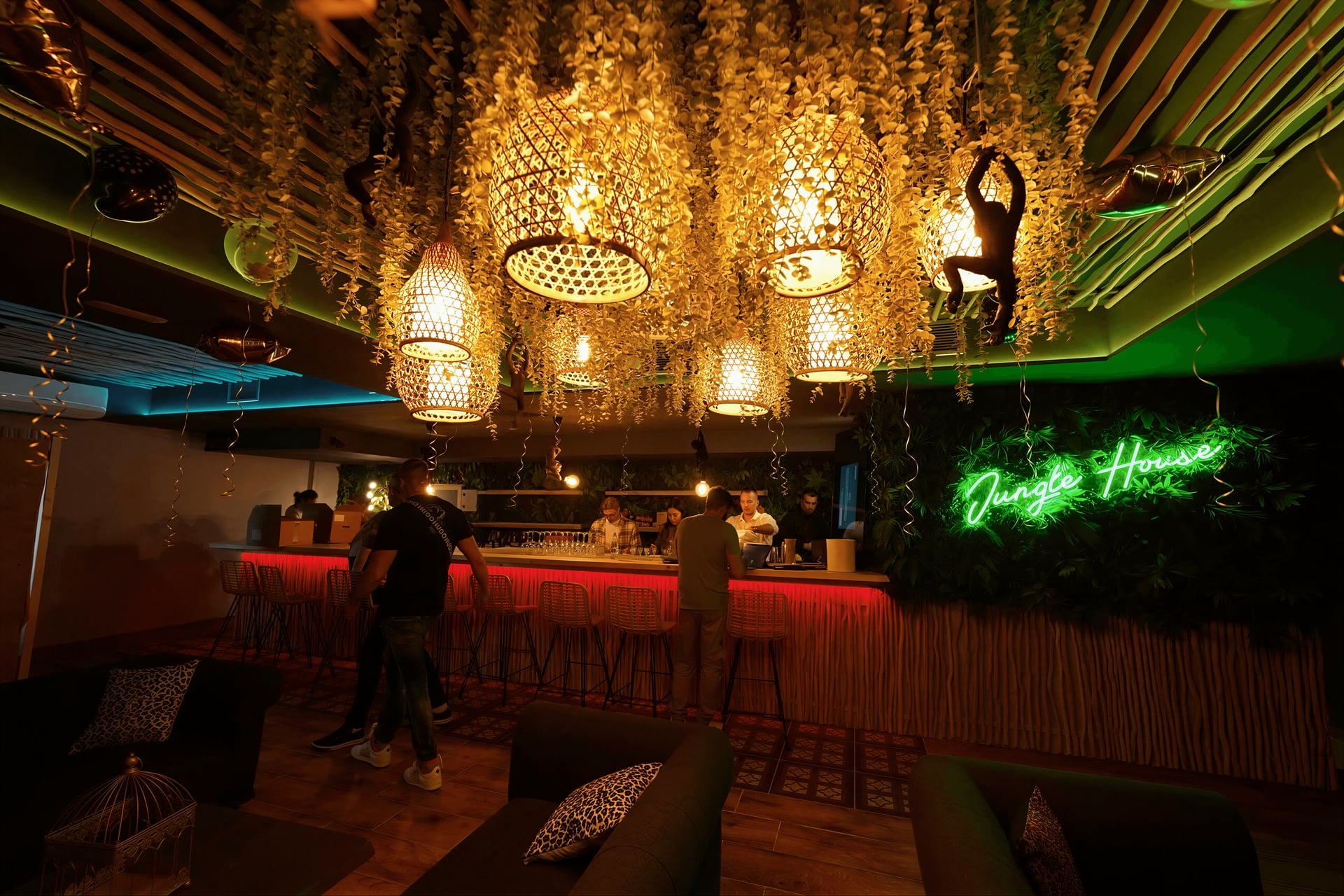Jungle House