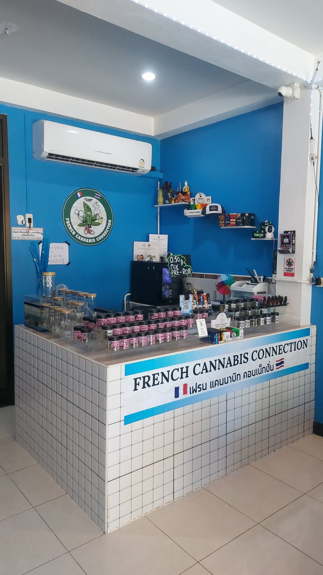 French Cannabis Connection Dispensary Weed & Store Motorbike Kamala