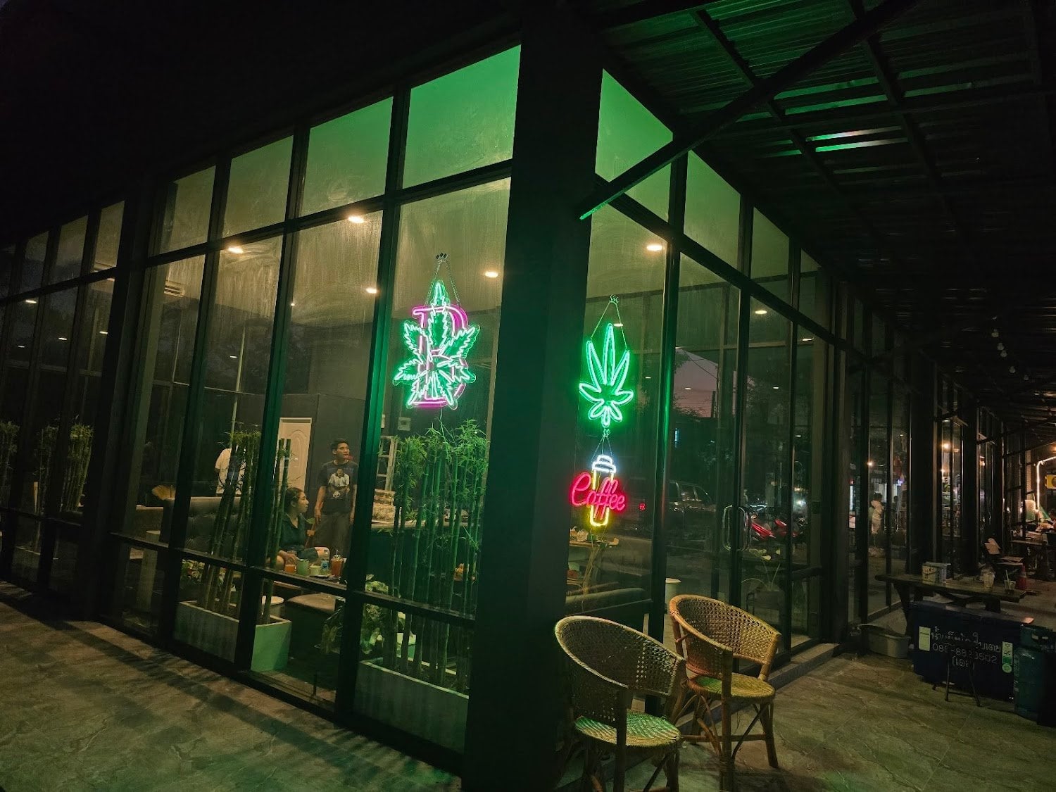Buds House Cafe - Songprapa