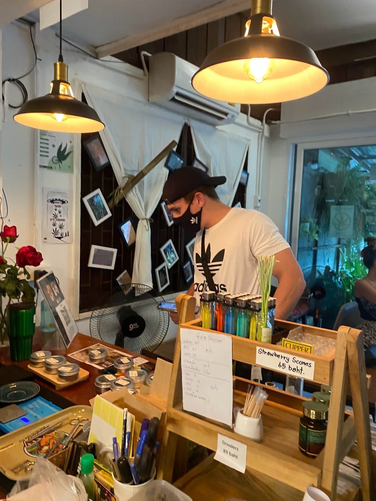 Mavoix Coffee & Weed Chiang Mai