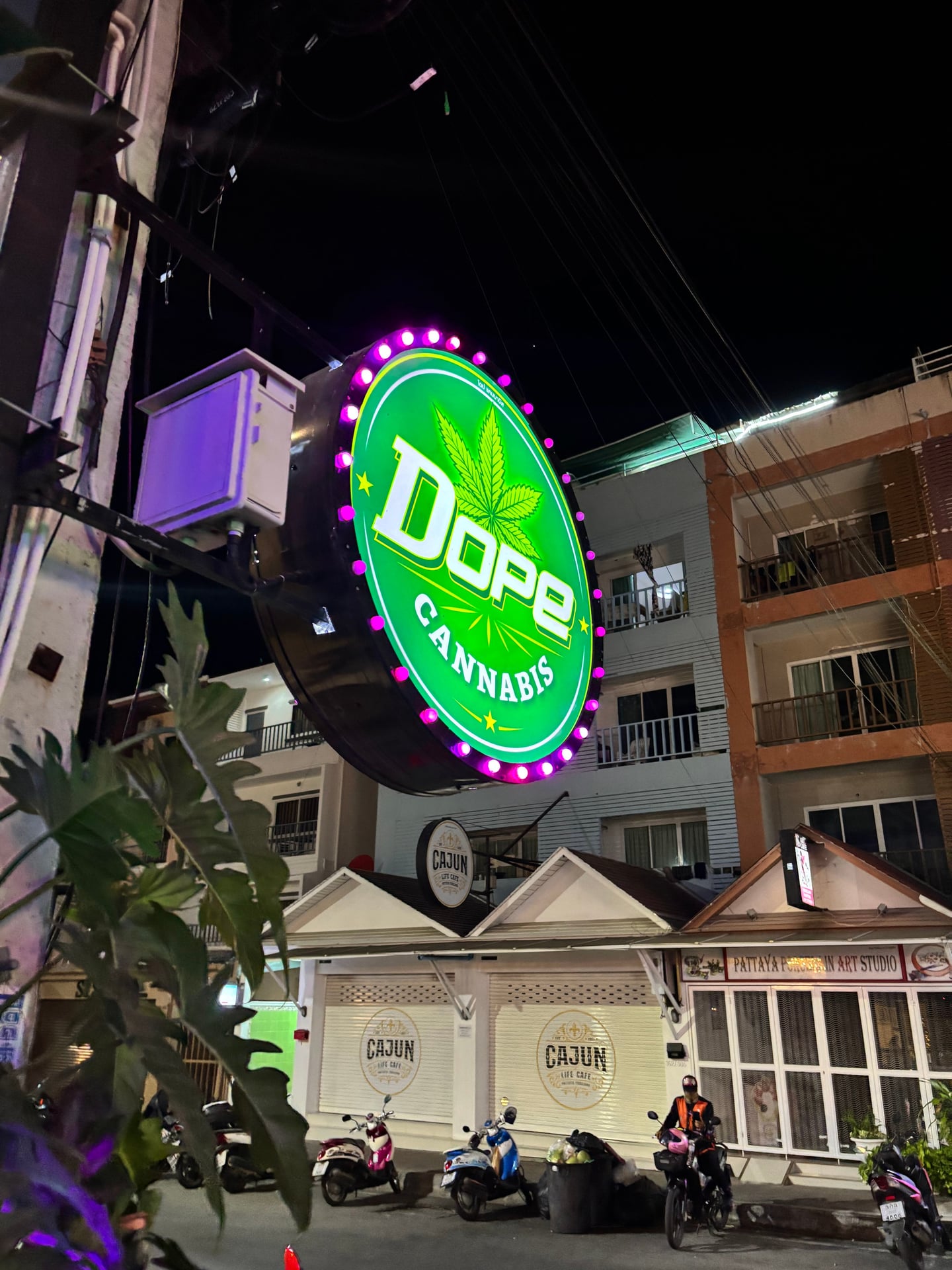 Dope Dispensary Cafe