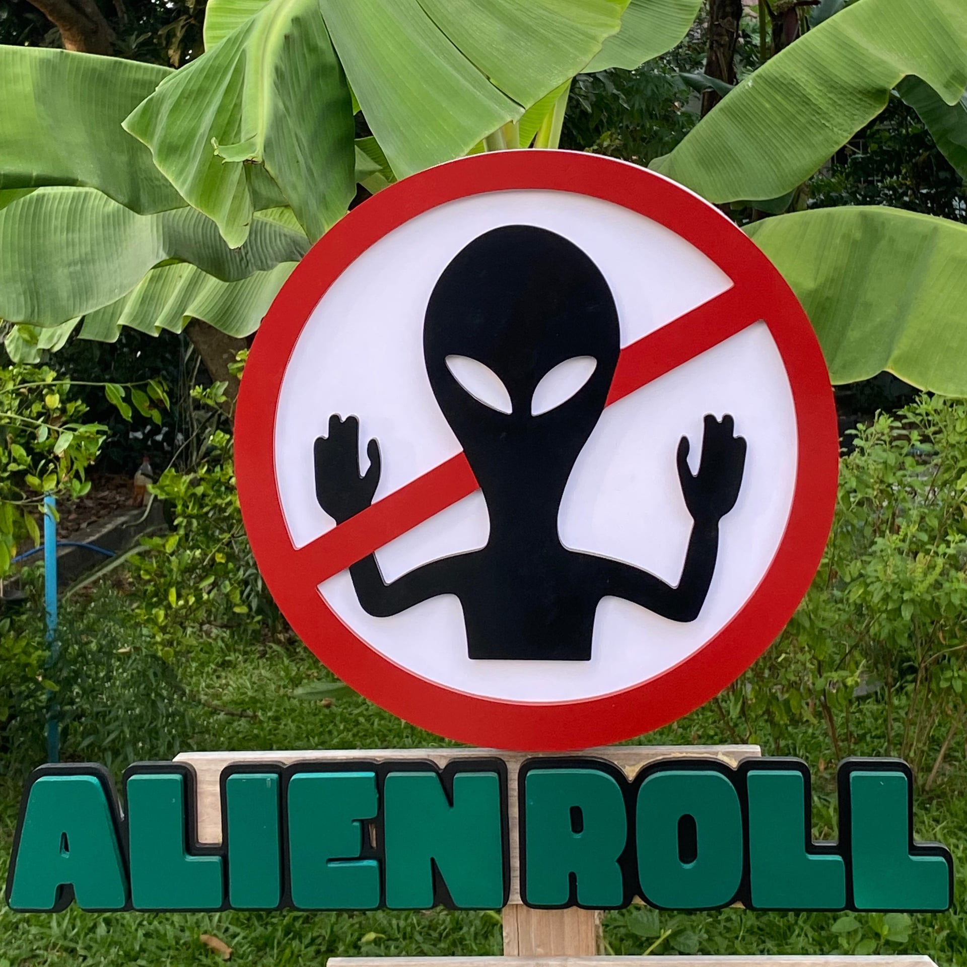 Alien Roll