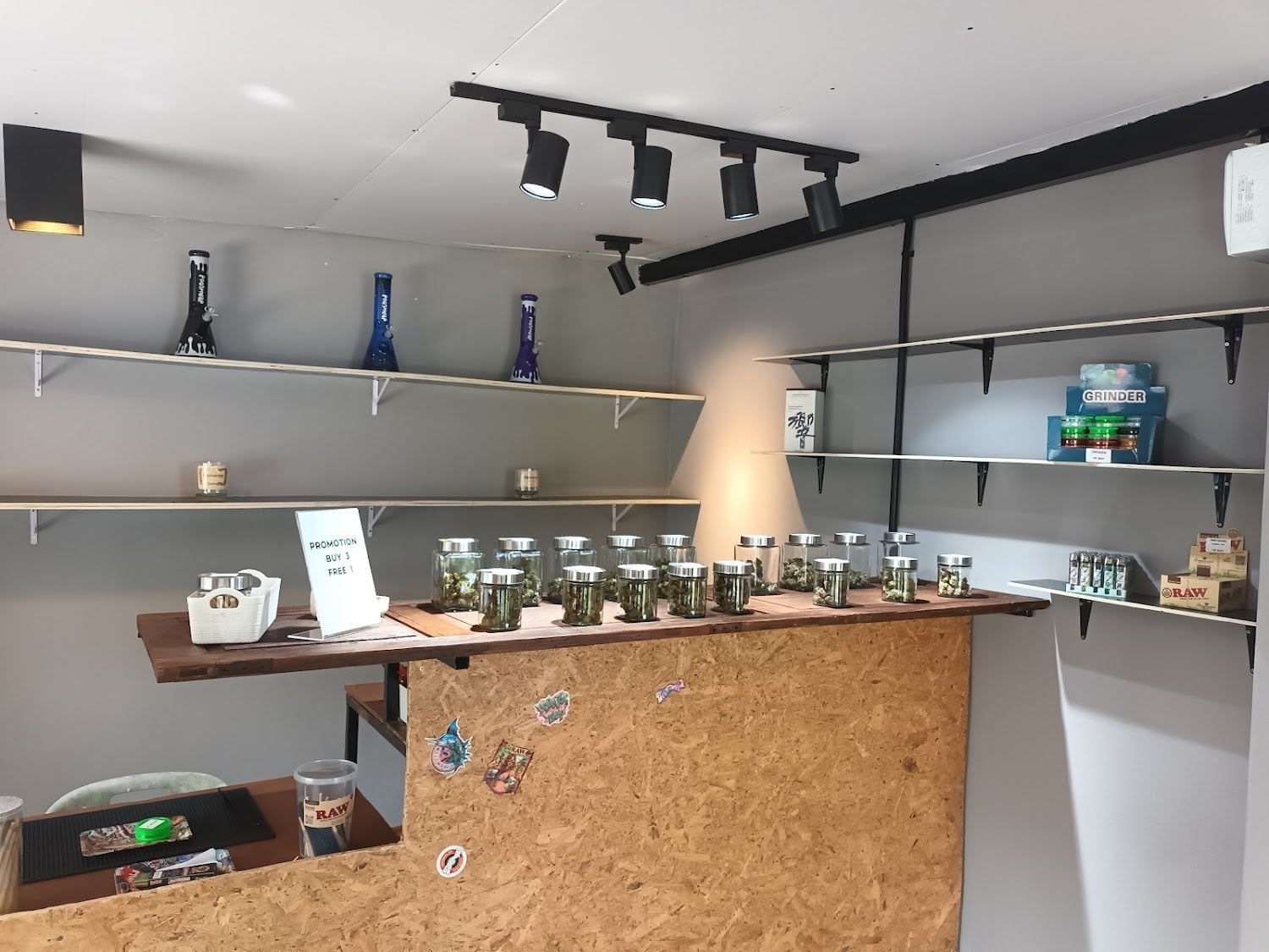 Weed Home Kbv