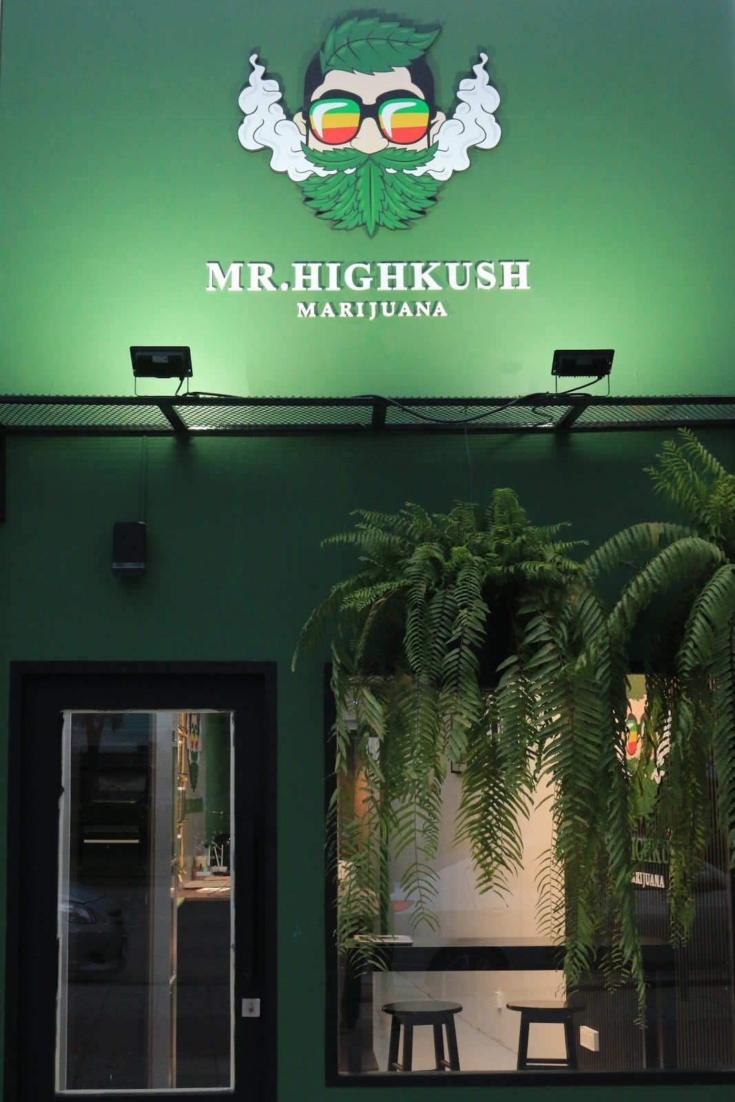 Mr.Highkush Thep Rak