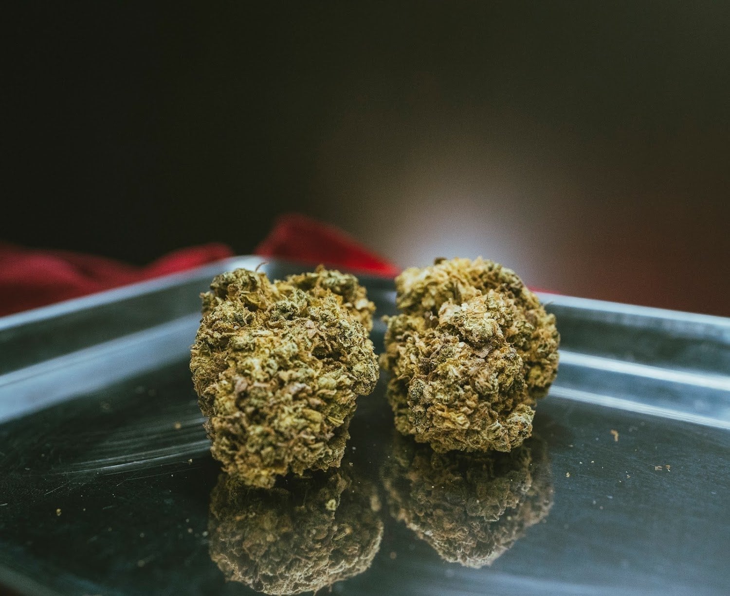 Bar & Weed
